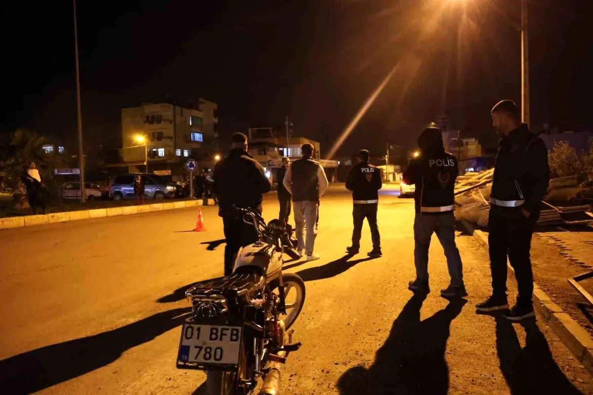 Kasksız Sürücüden İlginç Teklif