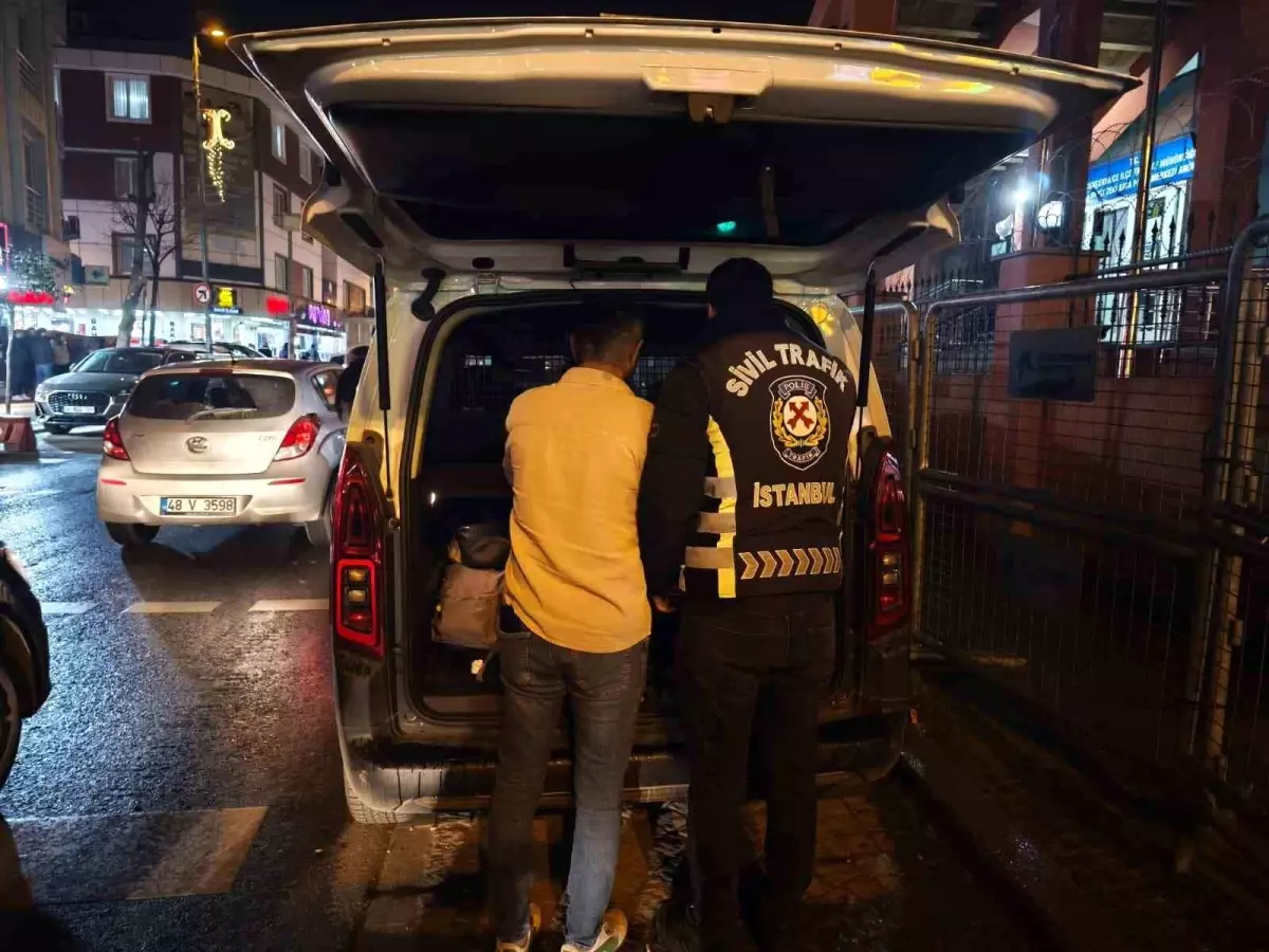 Küçükçekmece\'de Trafik Tartışması: Cezalar ve Tutuklamalar