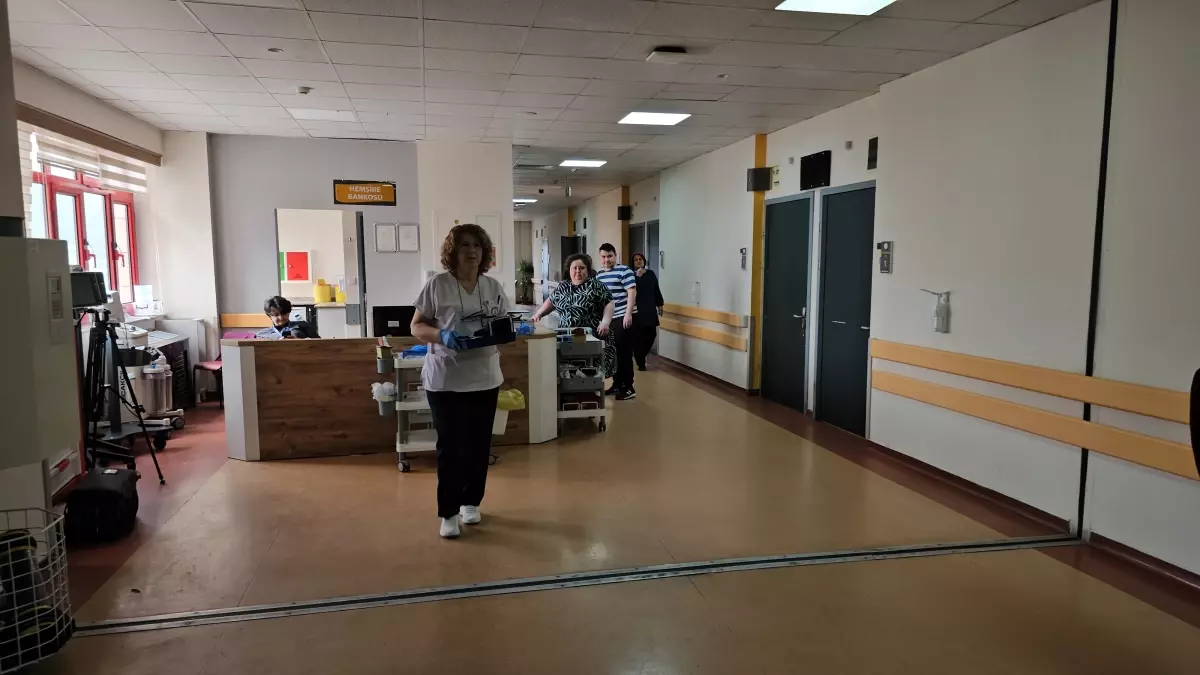 50 Yaşında Üniversiteye Giden Kadın