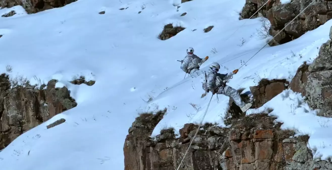 Kara Dağcılık Eğitimi