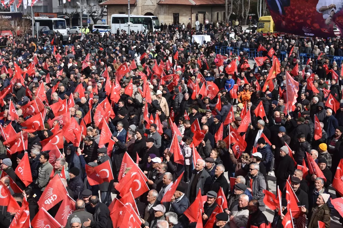 Özgür Özel\'den Mitingde Güçlü Mesajlar