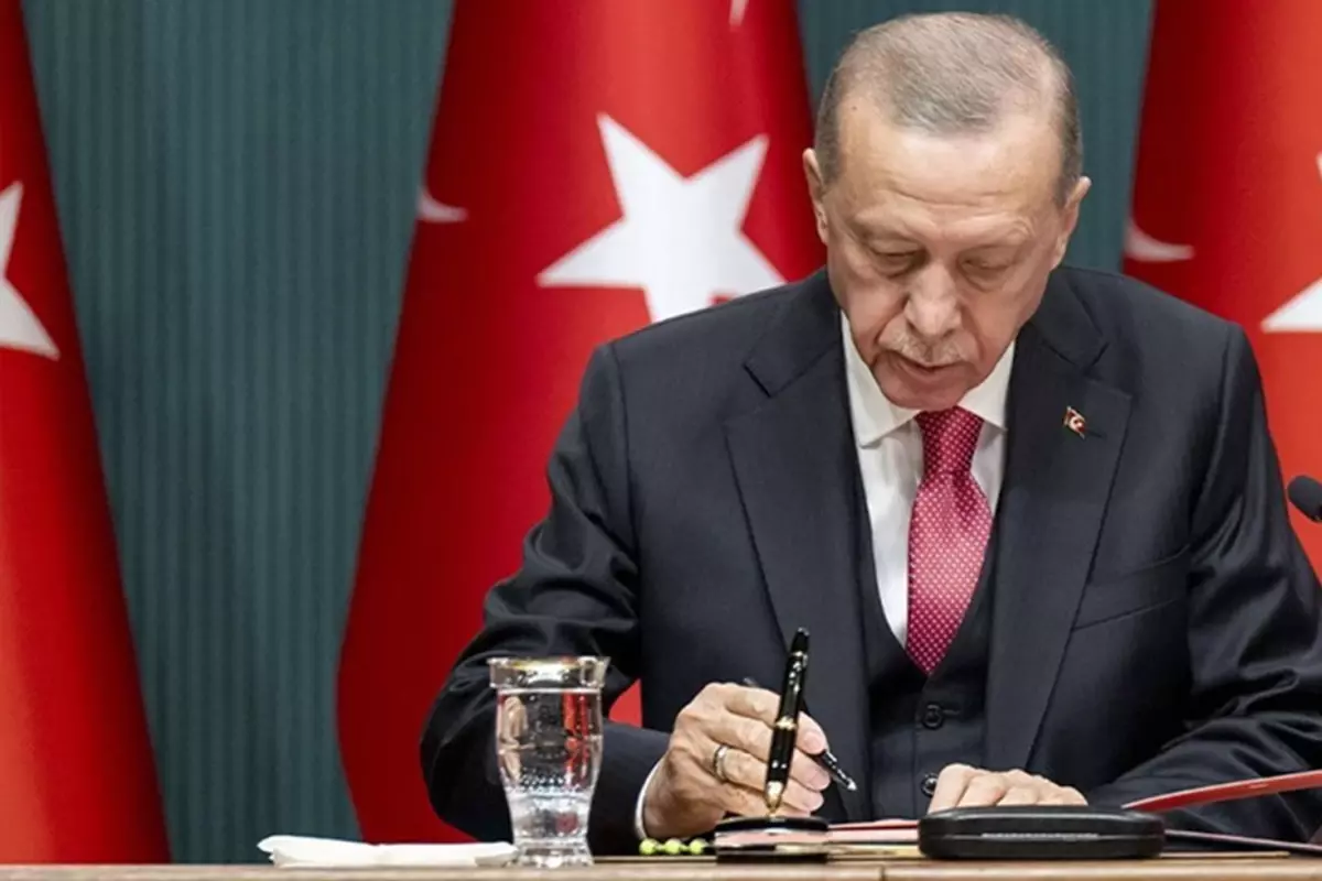 Türkiye\'den savaşa ve afete hazırlık! MSB dışındaki tüm bakanlıklara atama yapıldı