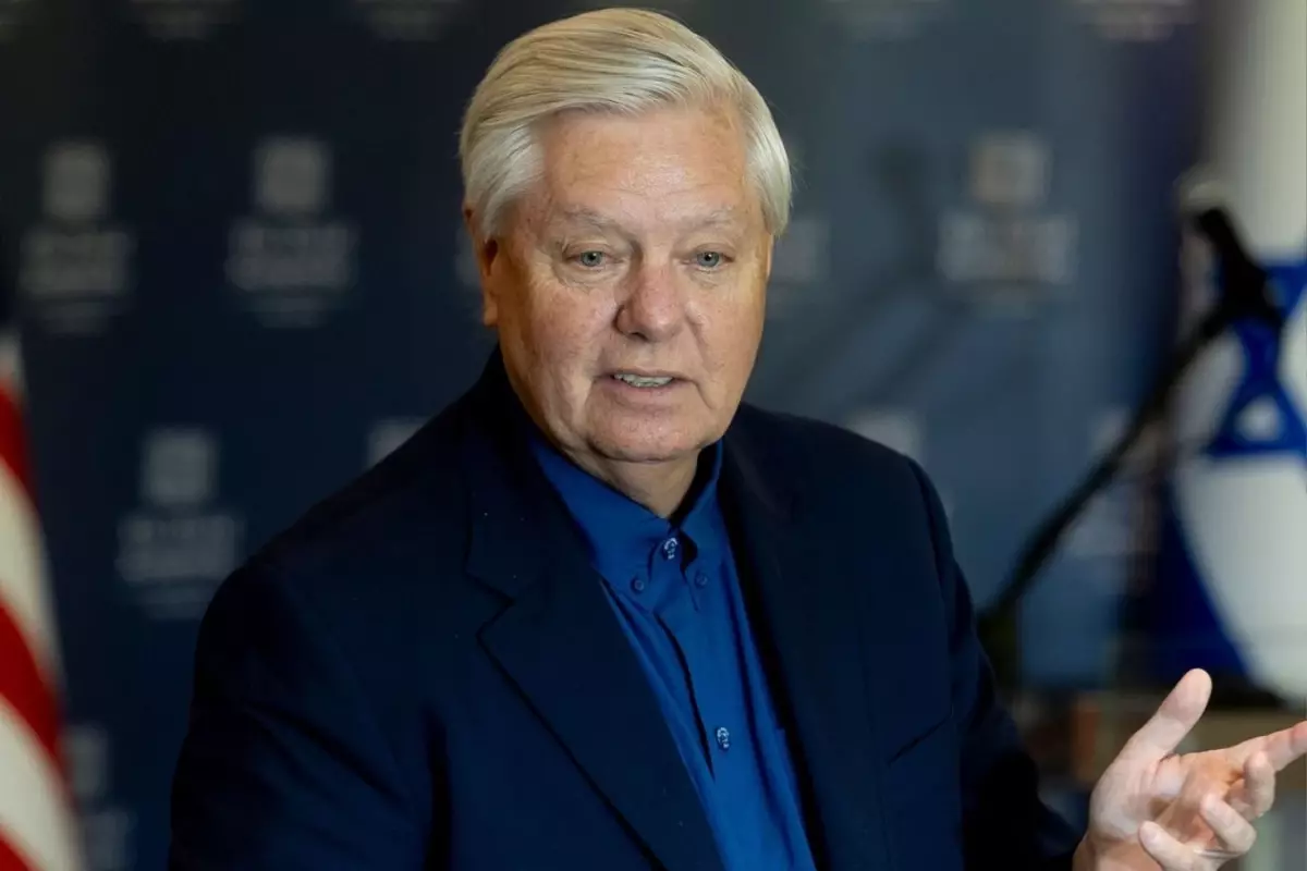 ABD Senatöründen İran sözleri: Rejim devrildiğinde büyük paralar kazanacağız