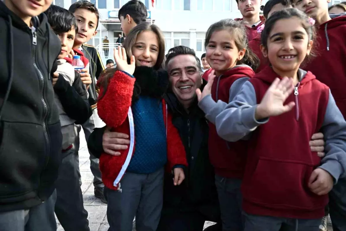 Öğrencilerin Polisle Buluşması