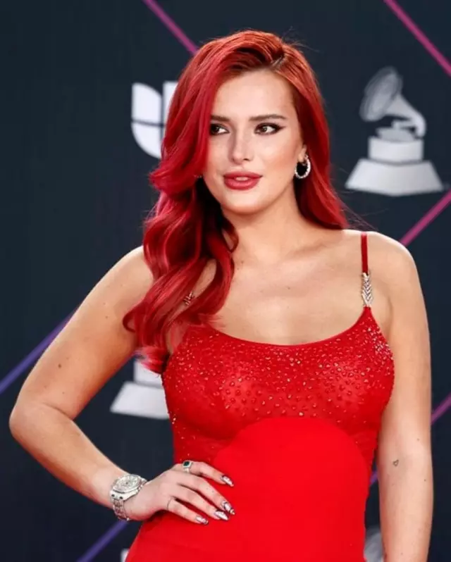 Disney yıldızı Bella Thorne'dan çarpıcı itiraf: 6 yaşından 14 yaşına kadar istismara uğradım
