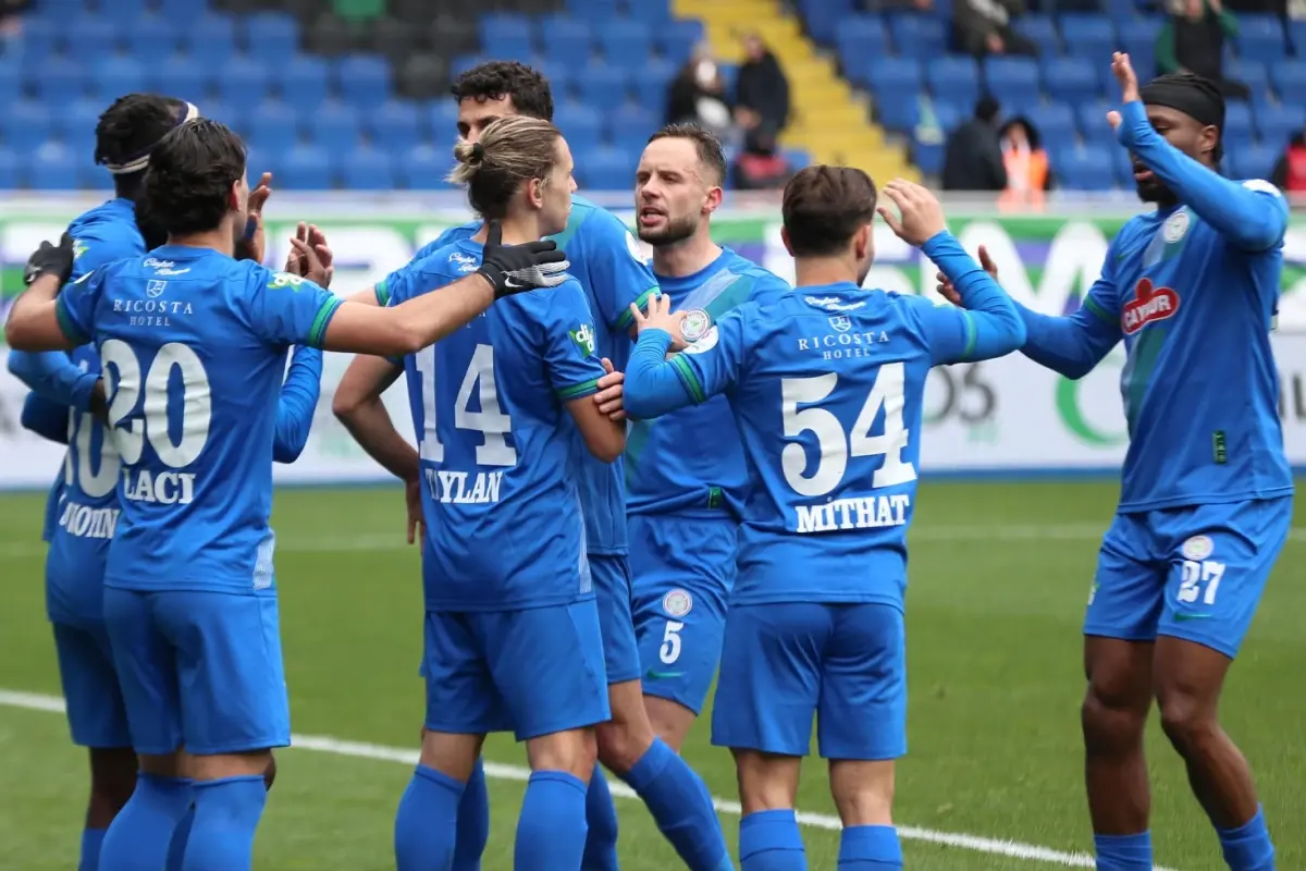 Gol de yemiyorlar, puan da kaybetmiyorlar! Rizespor\'dan üst üste 3. galibiyet