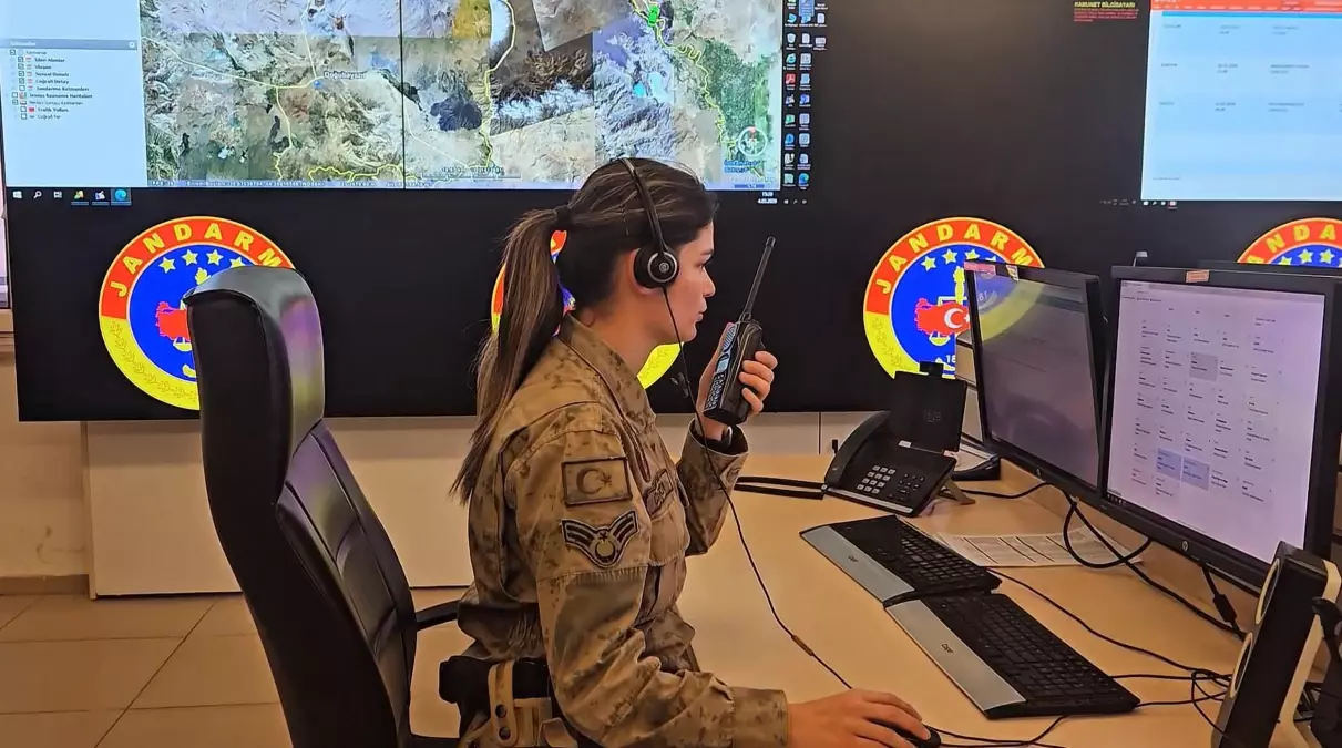 Kadın Jandarmalardan Özel Video