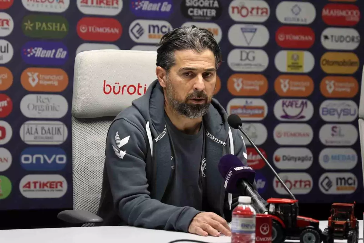 Palut\'tan VAR Skandalı Eleştirisi