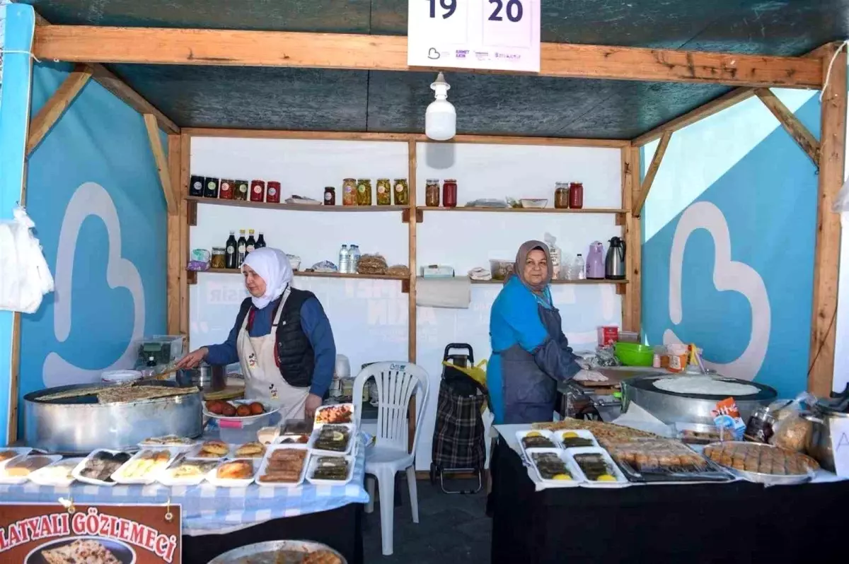 Kadın Emeği Çarşısı açıldı