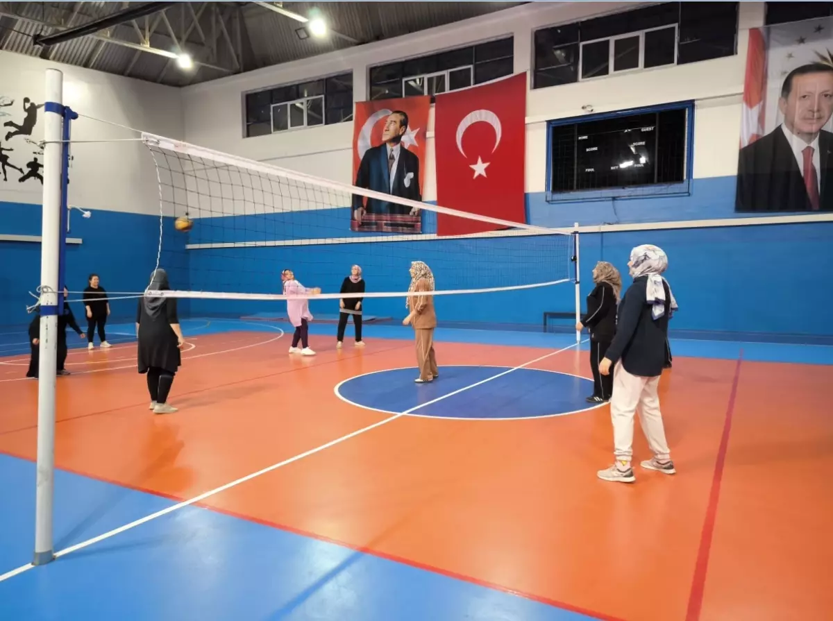 Kadınlardan Voleybol ile Sosyal Proje