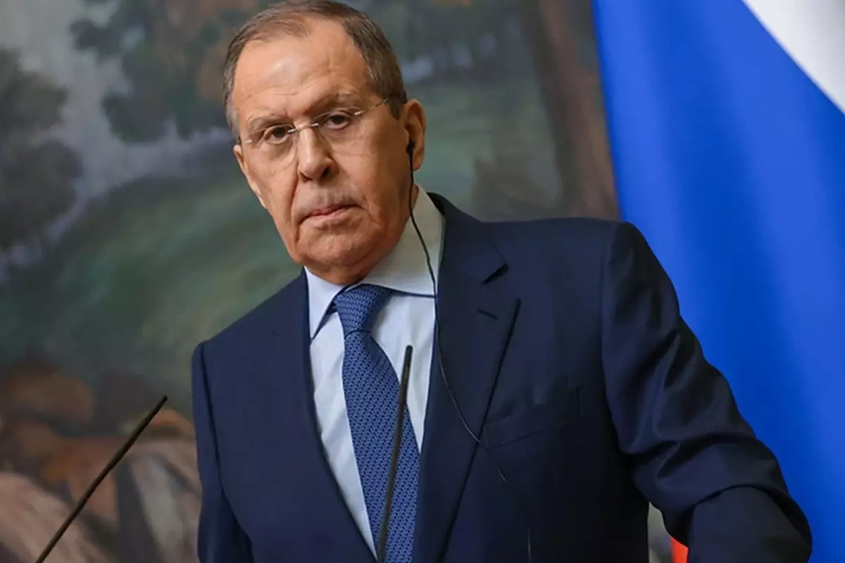 Lavrov\'dan Arap büyükelçilere sert yanıt: 170 kız çocuğunun ölümünü kınadınız mı?