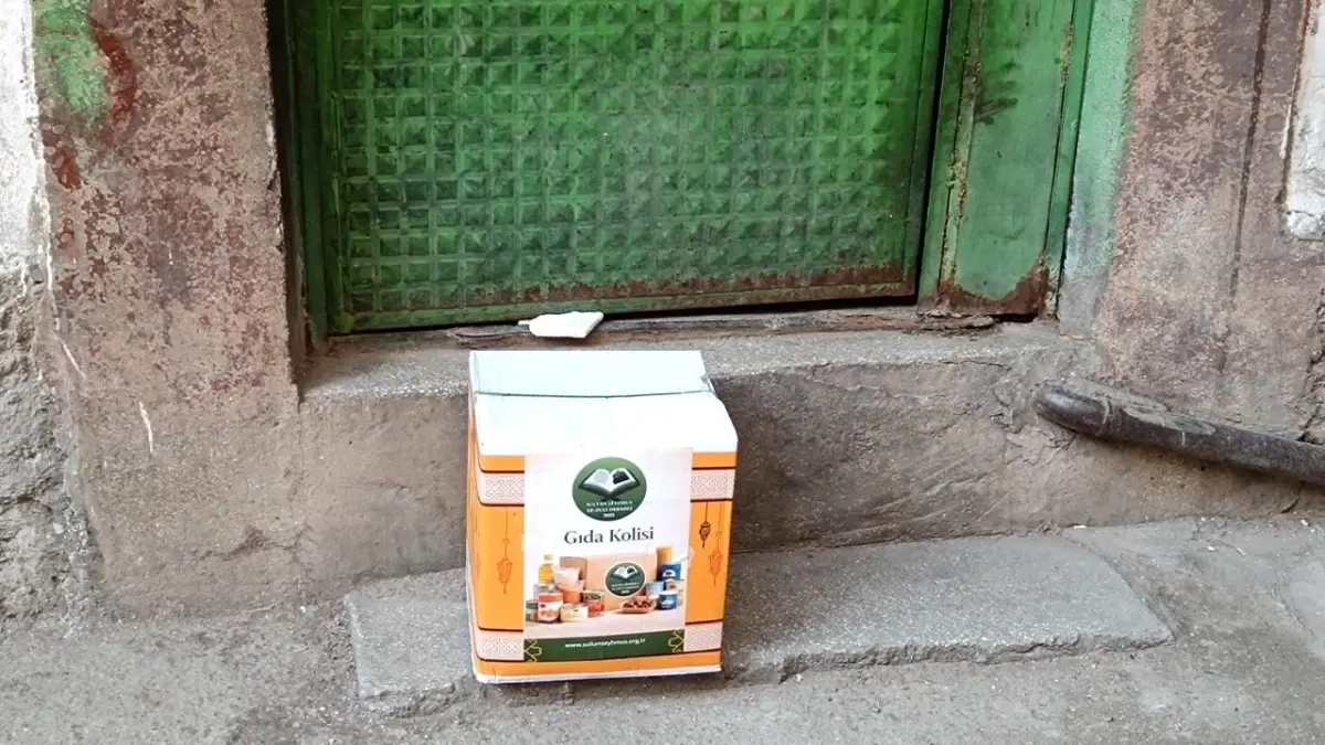 Sultan Şeyhmus Derneği\'nden Ramazan Yardımları