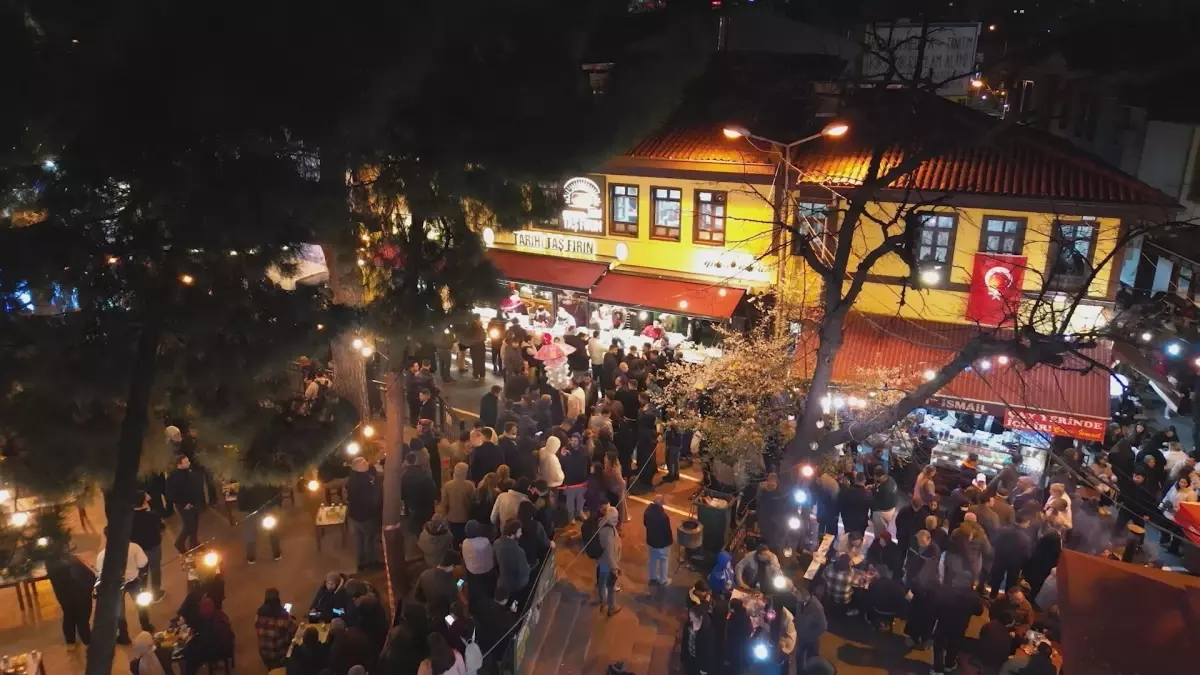 Abdal Meydanı\'nda Ramazan Coşkusu