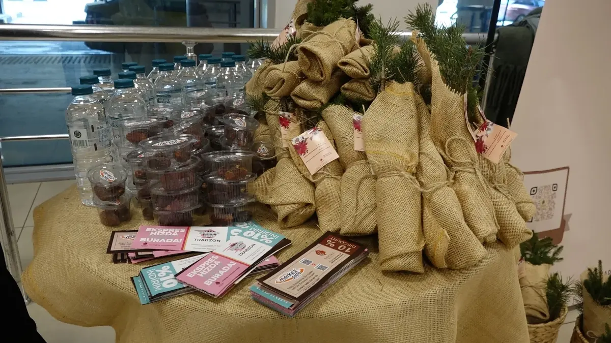 Kadınlar Günü\'nde Fidan Hediyesi