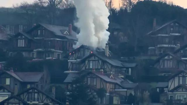 Ünlü oyuncunun villasında can pazarı! Apar topar hastaneye kaldırıldı