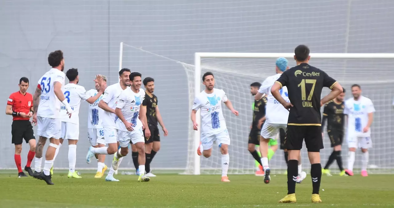 Altay Kütahyaspor\'a 4-0 Yenildi