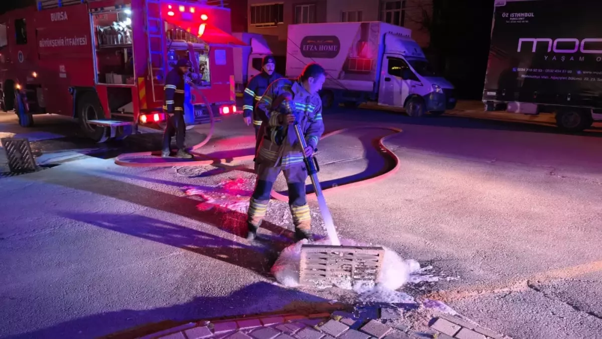 İnegöl\'de Gaz Kokusuyla Panik