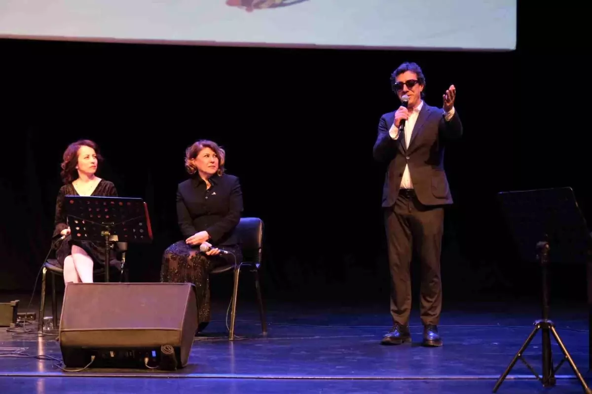 Büyükçekmece\'de şiir ve müzik, kadınlar için buluştu