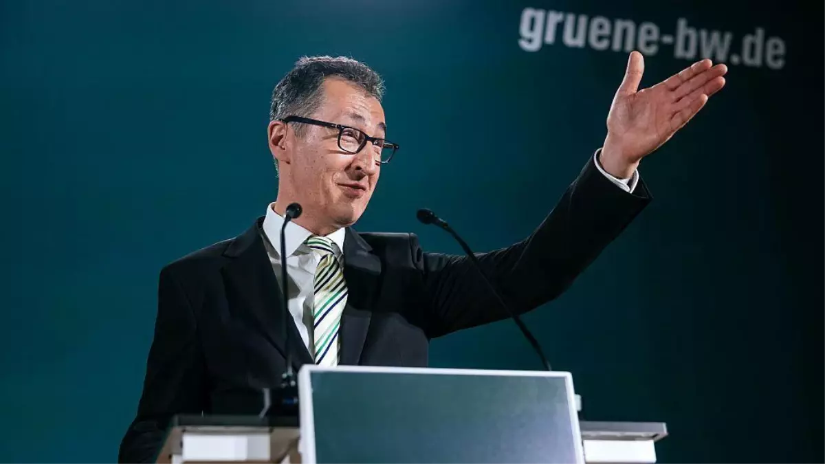 Cem Özdemir Baden-Württemberg Başbakanı