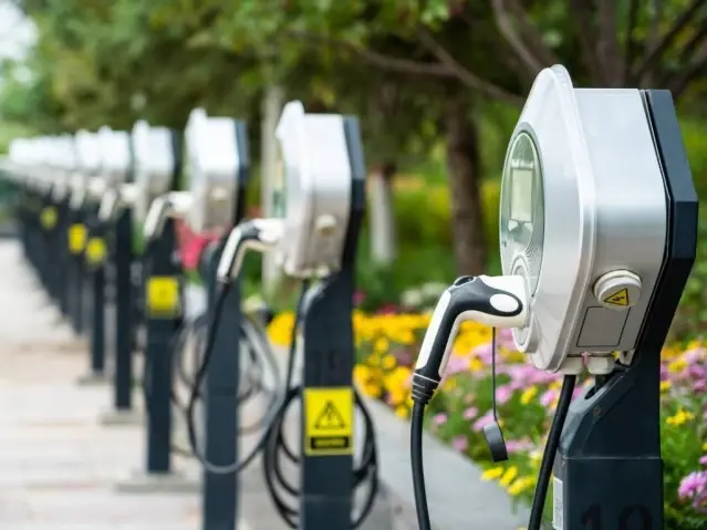 Şarj İstasyonu Sayısı Üç Katına Çıktı: Katılım Enerji ve Dr. Kemal Temel’den Sektöre İlişkin Açıklama