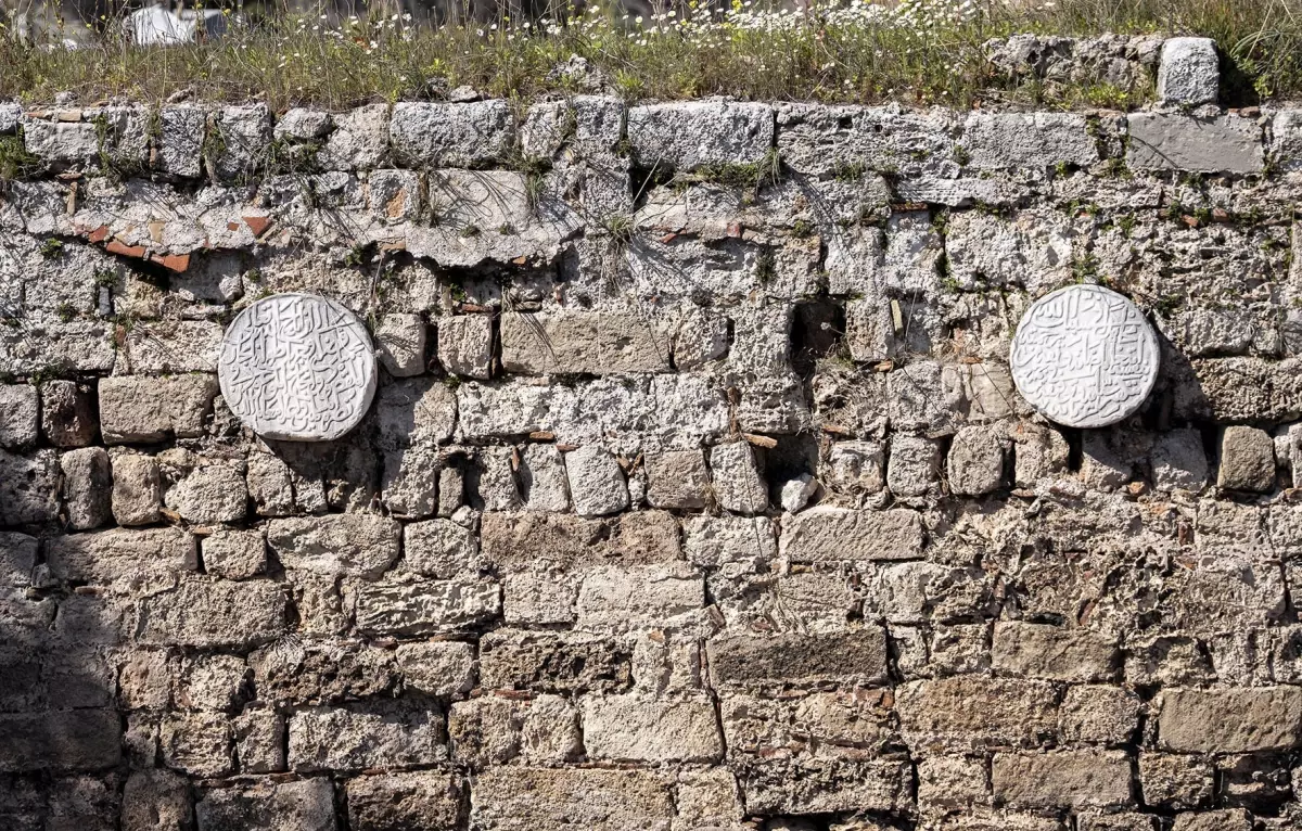 Kaleiçi\'nde 45 Kaybolmuş Kitabe Bulundu