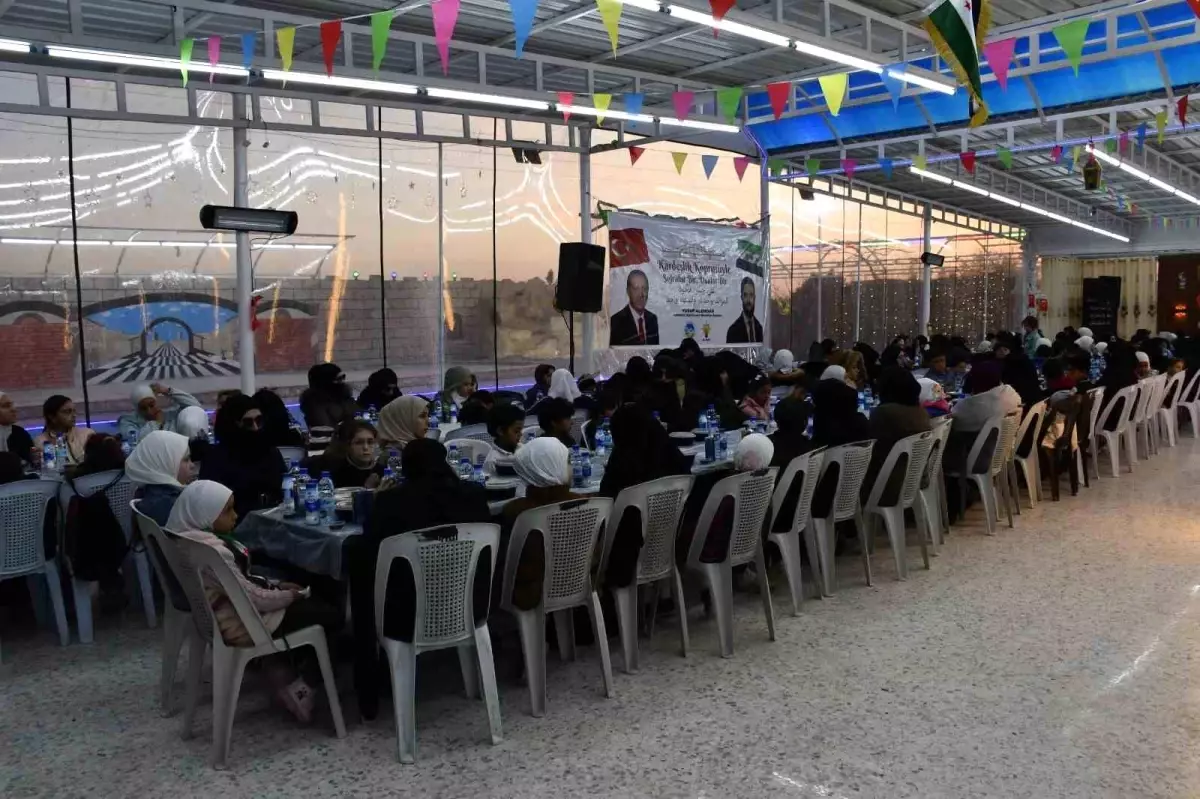 Kardeş şehir Şam\'da iftar sofraları kuruldu