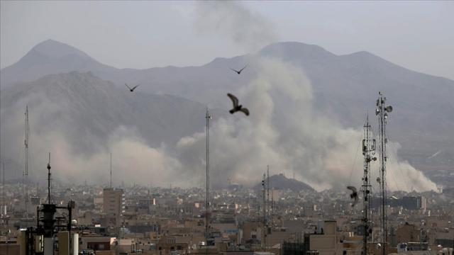 ABD'li senatöre göre Trump yönetimi, Amerikan askerlerini İran'a gönderme yolunda ilerliyor