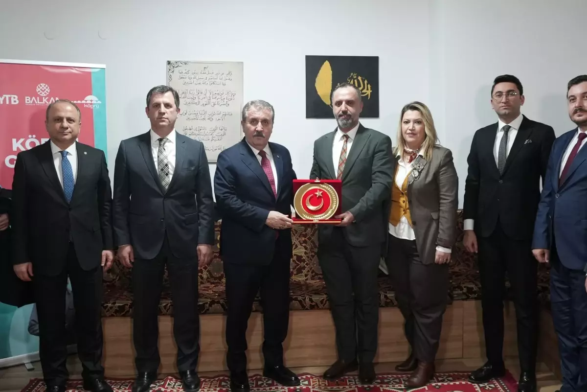 BBP Genel Başkanı Destici, Üsküp\'te temaslarda bulundu