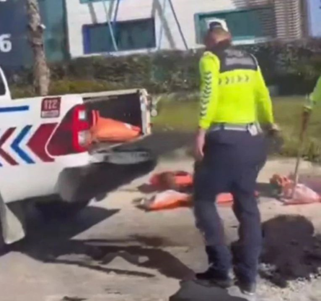 Buca Belediyesi uyuma: Bozuk yolları jandarma onarıyor