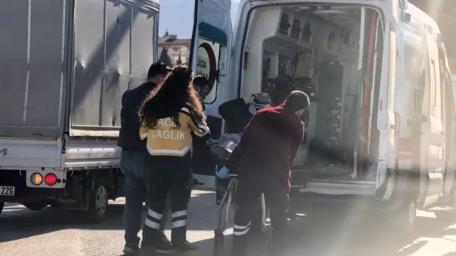 İnegöl’de Motosiklet Kazası: 4 Yaralı