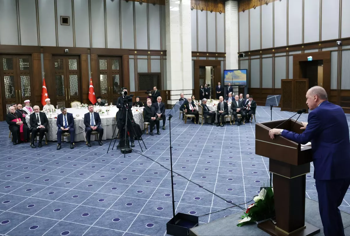 Erdoğan Azınlık Temsilcileriyle İftarda Buluştu