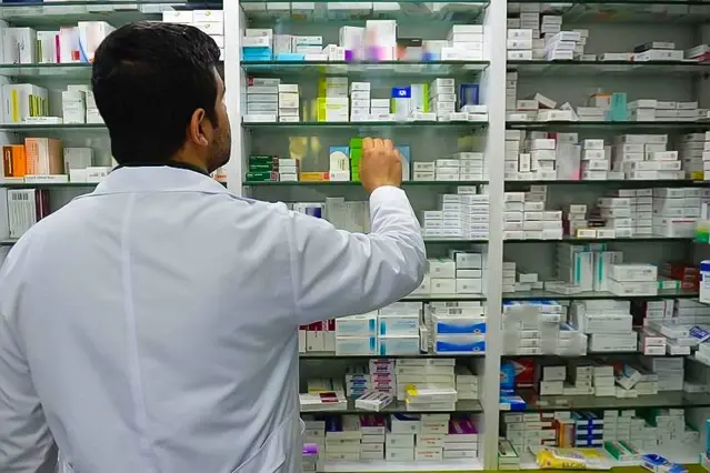 E-Nabız’a bomba özellik geldi! Eczane eczane gezmek sona eriyor