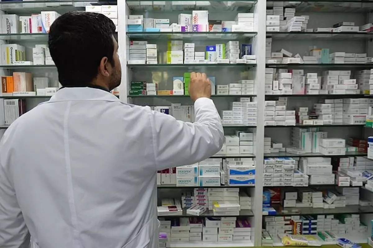 E-Nabız\'a bomba özellik geldi! Eczane eczane gezmek sona eriyor