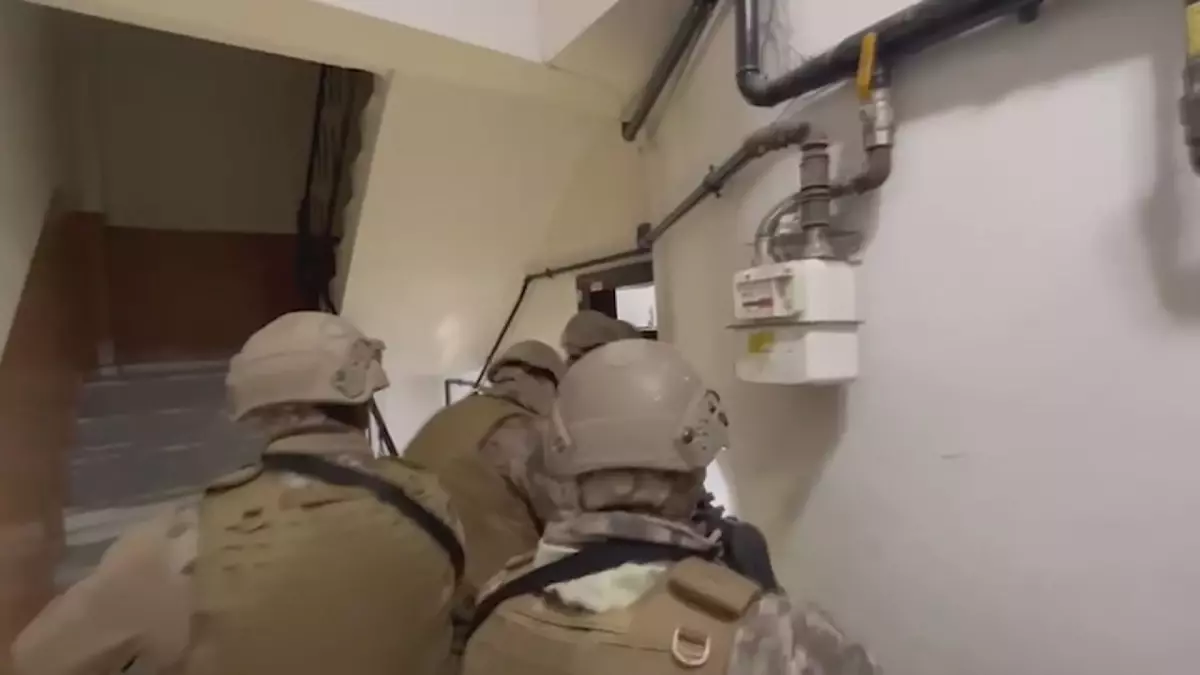 İstanbul\'da DEAŞ operasyonu: 13 gözaltı