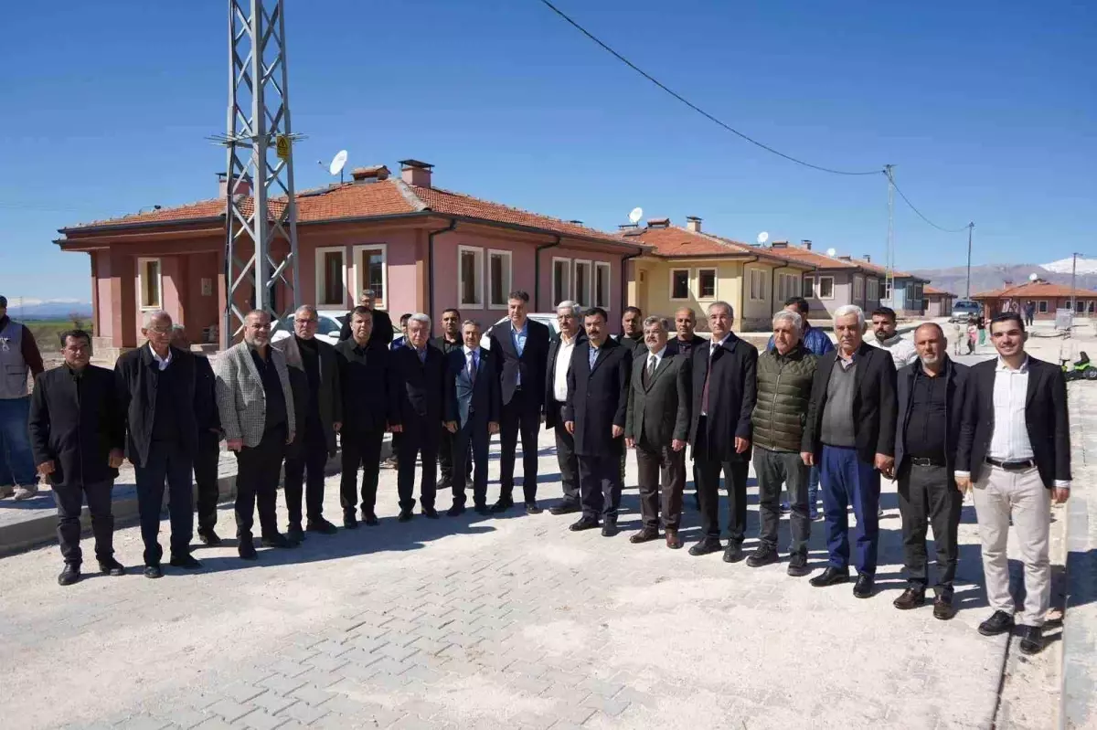 İshak Şan Adıyaman\'da Halkla Buluştu