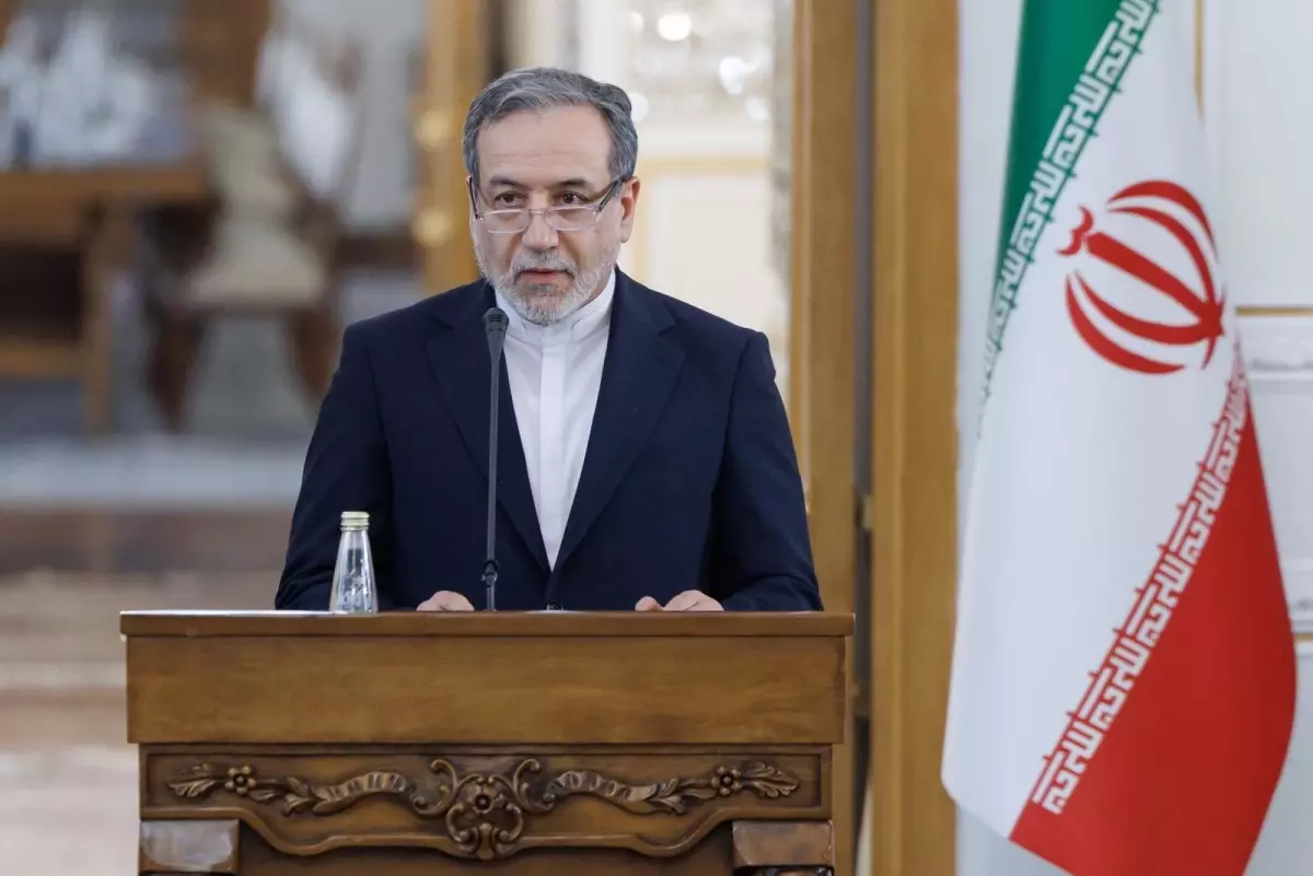 Lavrov ve Arakçi\'den Telefon Görüşmesi