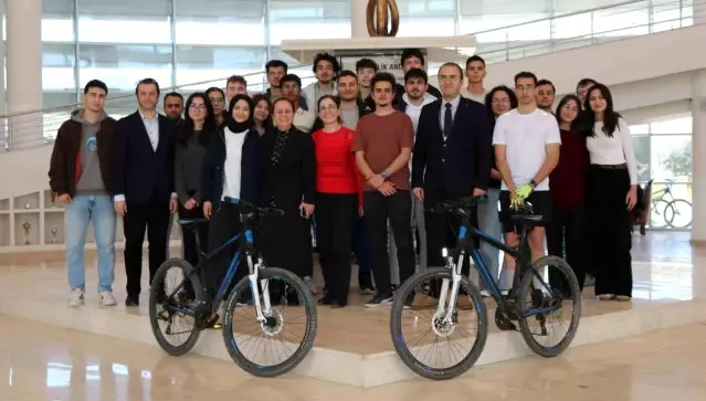 ADÜ’de Tıp Bayramı İçin Bisiklet Turu