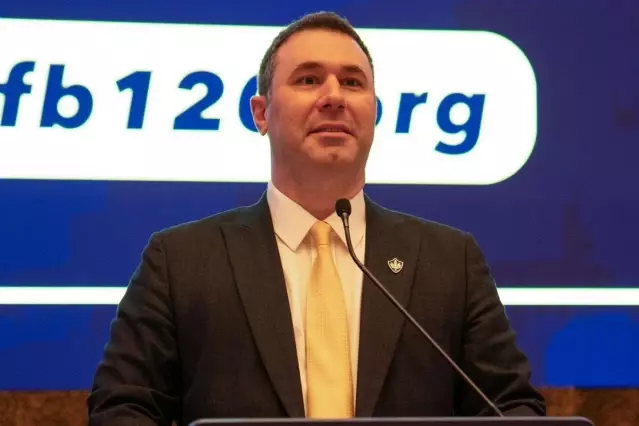 Barış Göktürk, Fenerbahçe’ye başkan adaylığını açıkladı