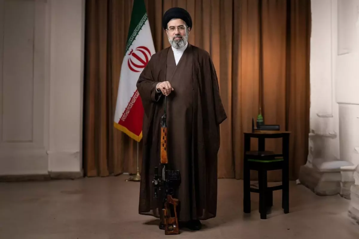 ABD basınından olay iddia: Mücteba Hamaney ilk saldırıda ölmüş olabilir