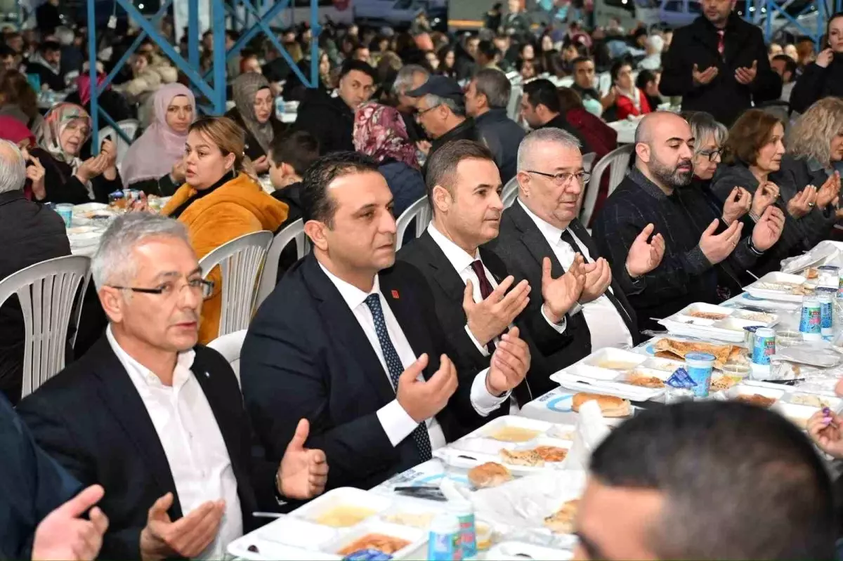 Büyükşehir\'in bereket sofrası Edremit\'te kuruldu