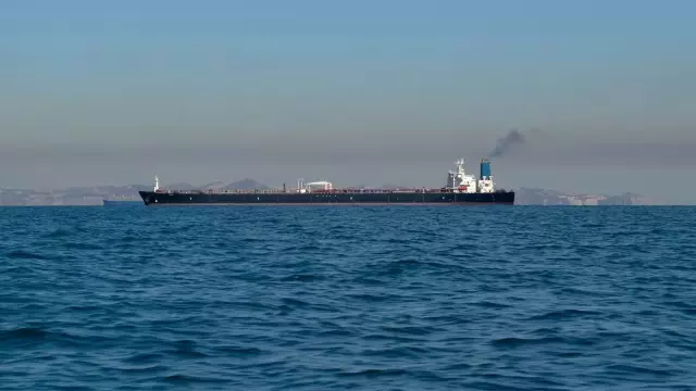 Devrim Muhafızları dediklerini yaptı! Tehdit sonrası peş peşe vurdular