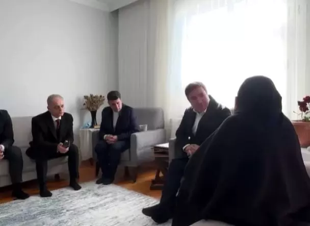 Vali Aydoğdu’dan Duygusal Ziyaret