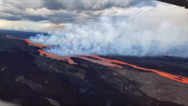 Kilauea Yanardağı Yeniden Aktifleşti
