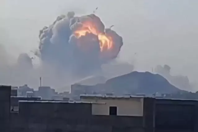 İran’ın başkenti Tahran’da art arda patlamalar