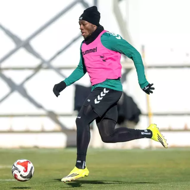 Konyaspor, Kocaelispor Maçına Hazırlanıyor