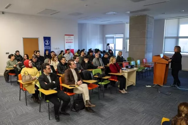 Samsun’da Kadınların Siyasi Temsili Konuşuldu