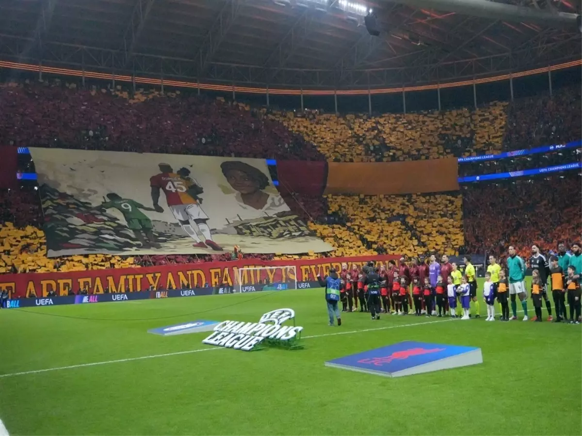 Osimhen Duygusal Anlar Yaşadı