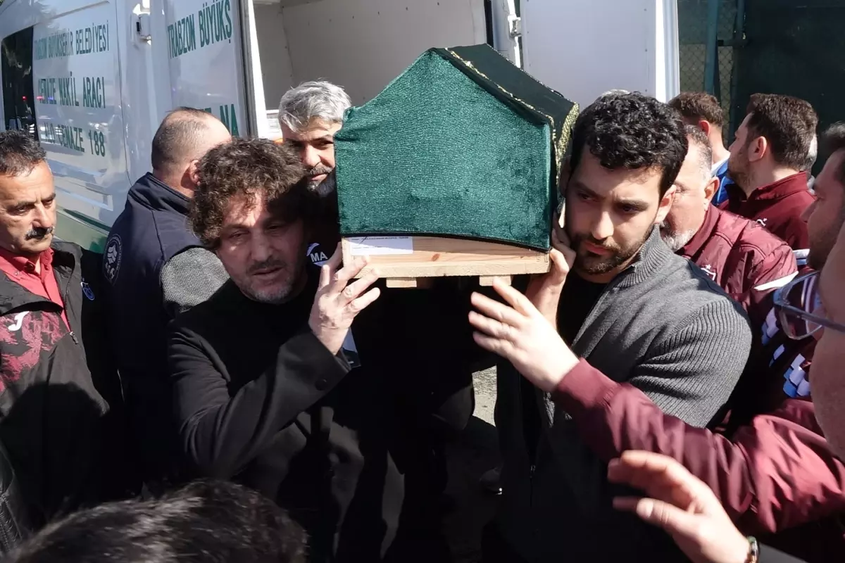 Trabzonspor\'da hayatını kaybeden Orhan Kaynak için anma töreni düzenlendi