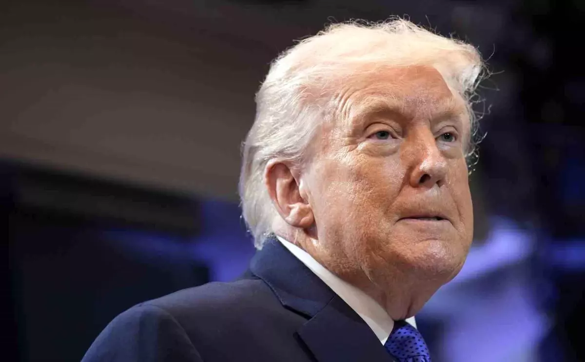 Trump, İran\'ın mayın botlarını imha etti