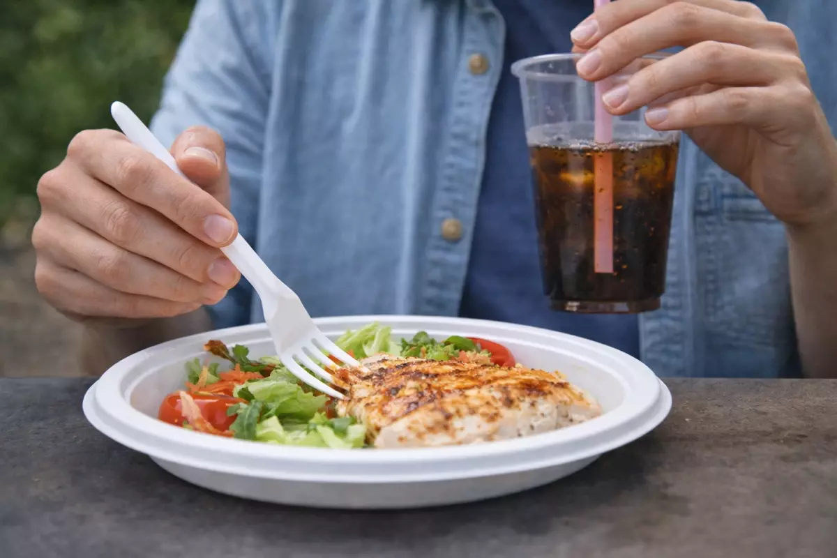 Bakanlık harekete geçti! Plastik çatal, kaşık, pipet tarih oluyor